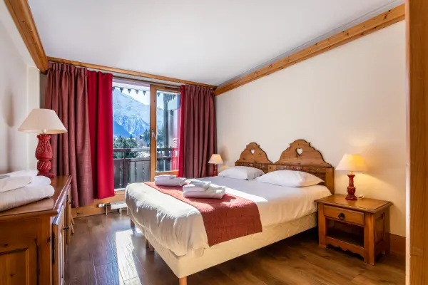 Les Balcons du Savoy