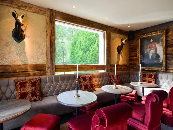 castel restaurant 9