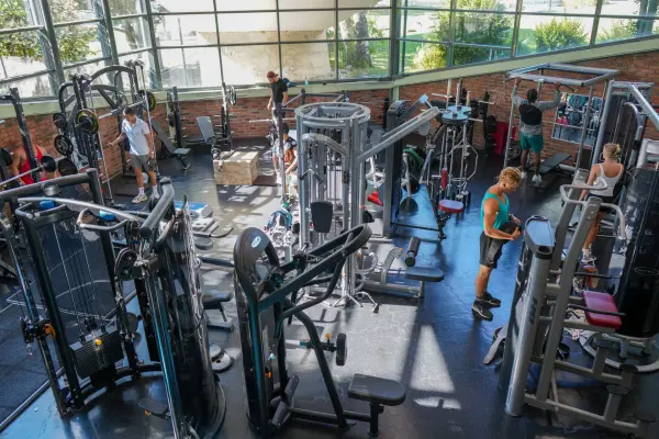 Salles de musculation et fitness R.Bozon