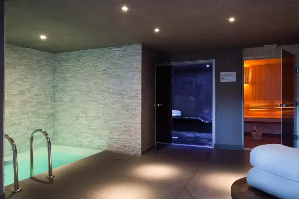 Spa by nuxe heliopic
