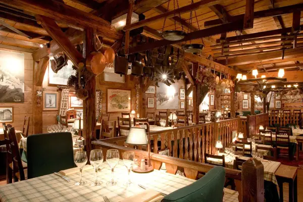 Restaurant La Caleche intérieur