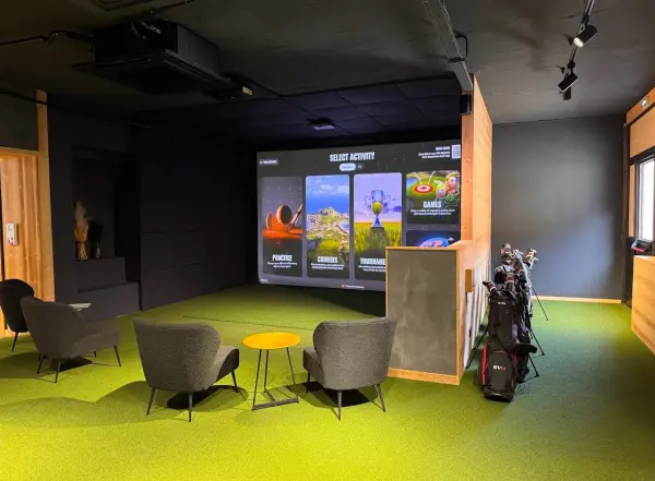 Swing House - Golf Indoor