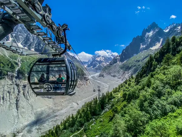 Télécabine de la Mer de Glace