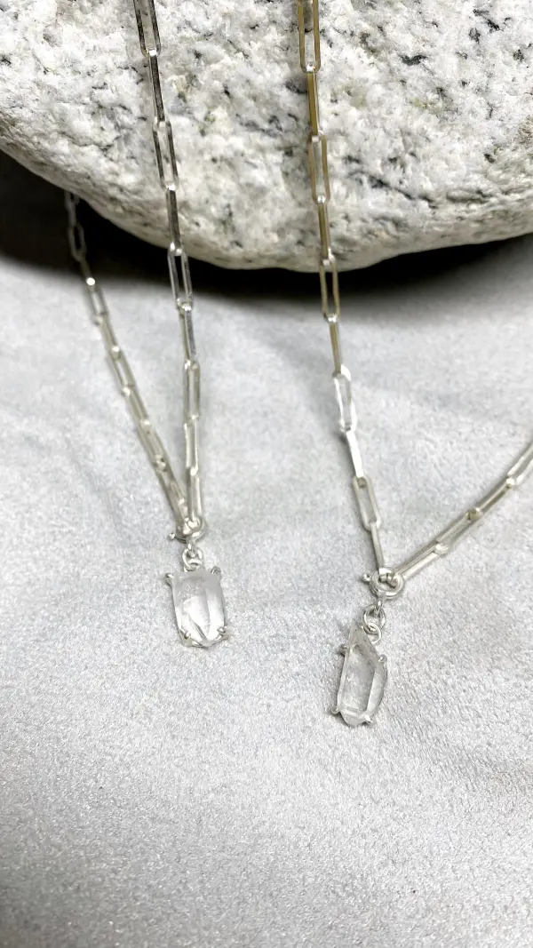 Quartz hyalins bruts de Chamonix sur chaîne Argent 925