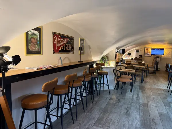 Bar Pub Tapas à Cluses – Le Rétrograde_Cluses