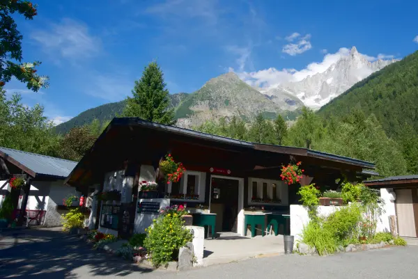 camping mer de glace 10