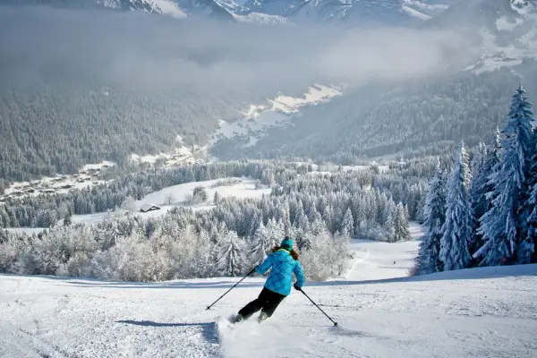 Ouverture des pistes avec un pisteur secouriste / Niveau minimum 3*