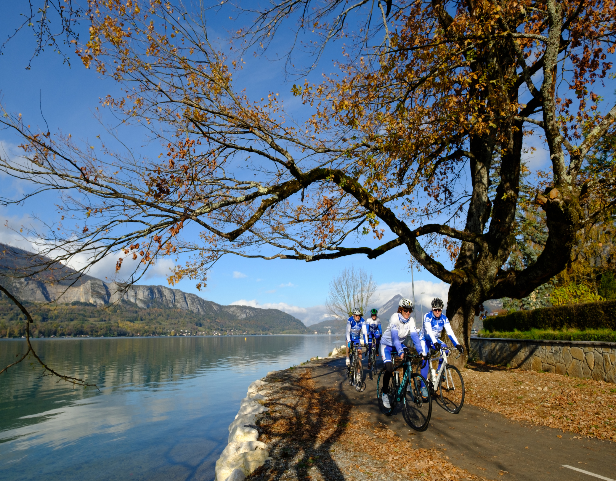 01 - Tour du lac d'Annecy depuis Doussard à Lathuile