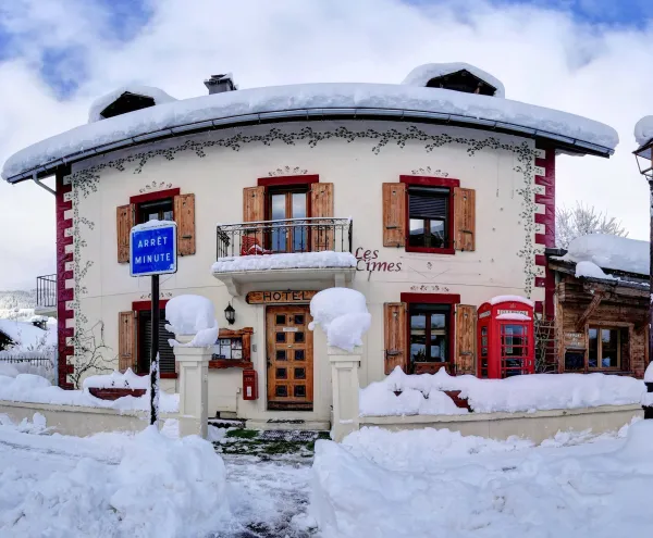 Hotel exterieur hiver
