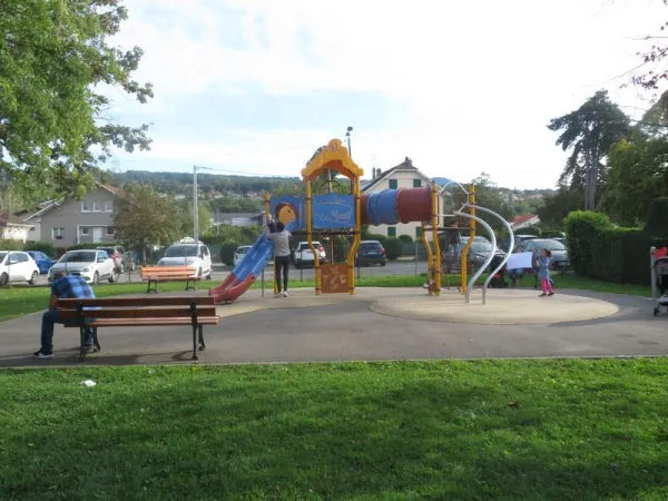 Aire de jeux : Amphion plage