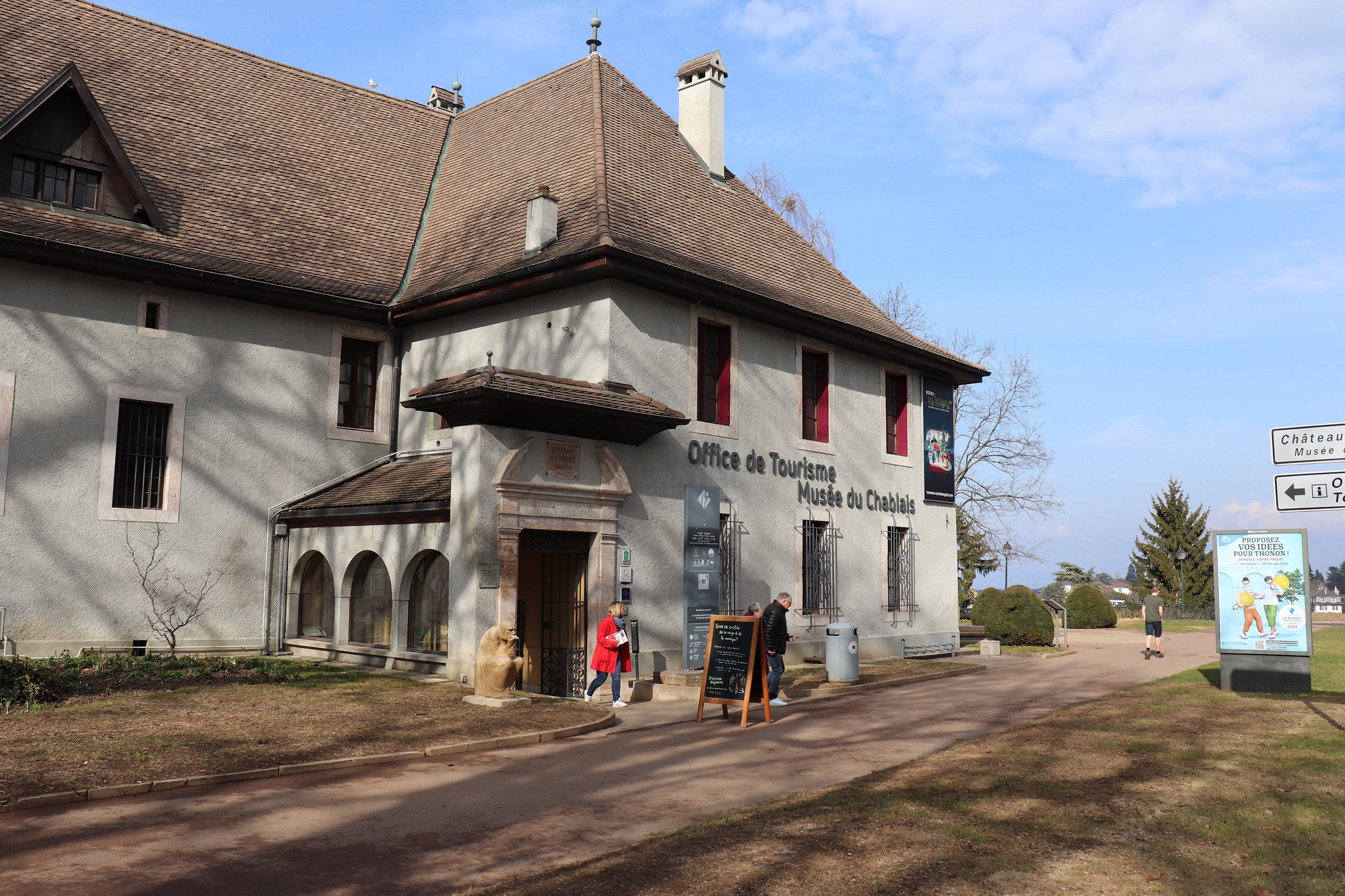 Vue extérieur du château de Sonnaz
