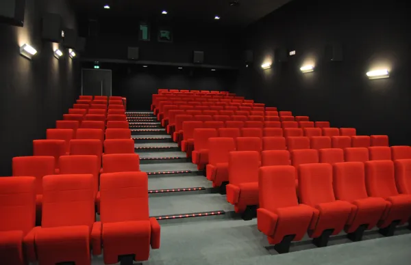 cinema_la_trace_villard