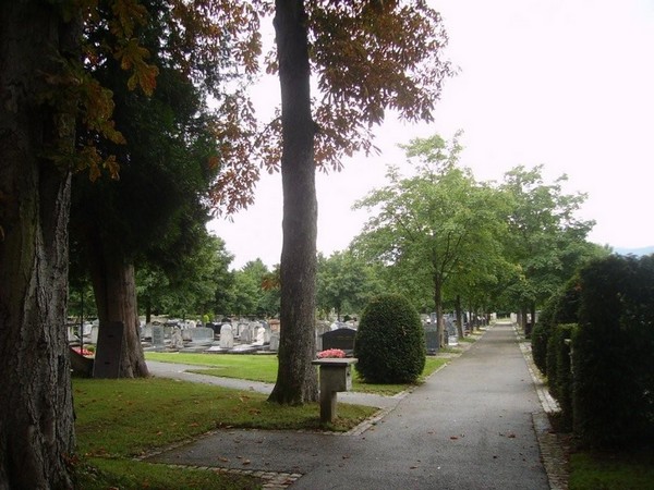 Cimetière israélite de Veyrier à Étrembières