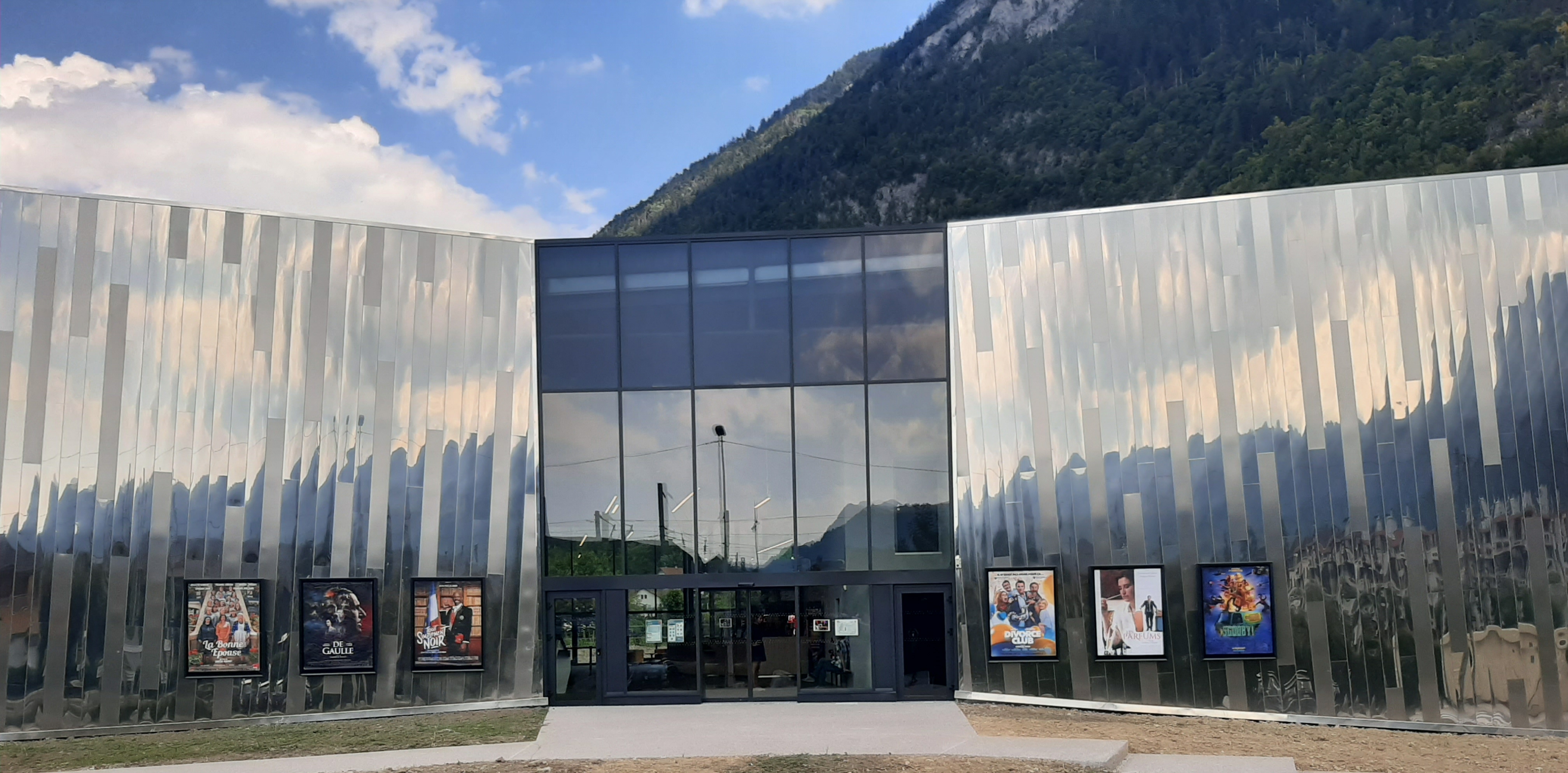 Extérieur cinéma