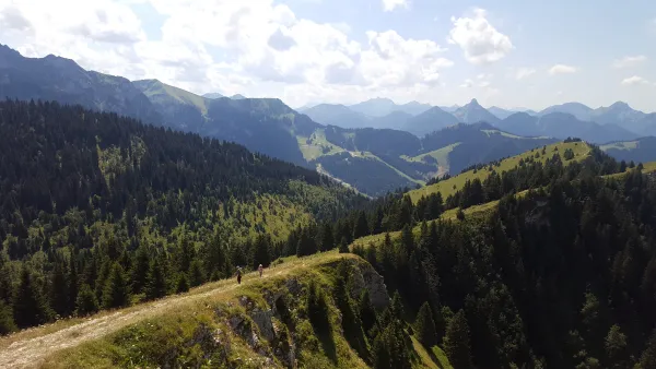 Itinéraire pédestre : Crête des Mémises