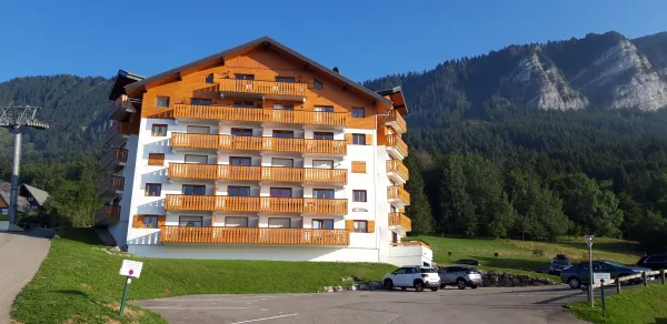 Appartement dans résidence - 30m² - 1 chambre  - Brissart Séverine