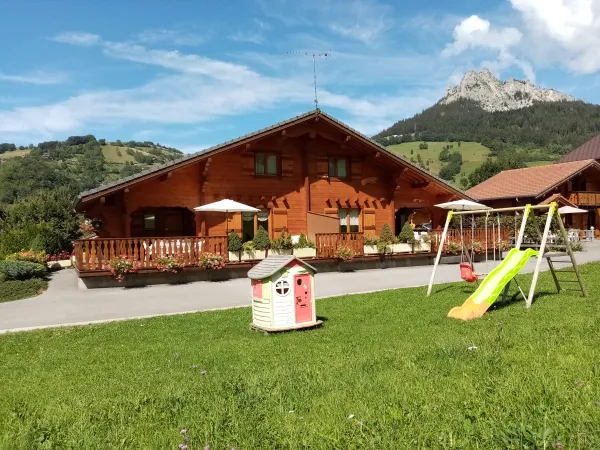 Appartement "Les Mésanges" dans chalet - 70m² - 3 chambres - Vesin Jacques