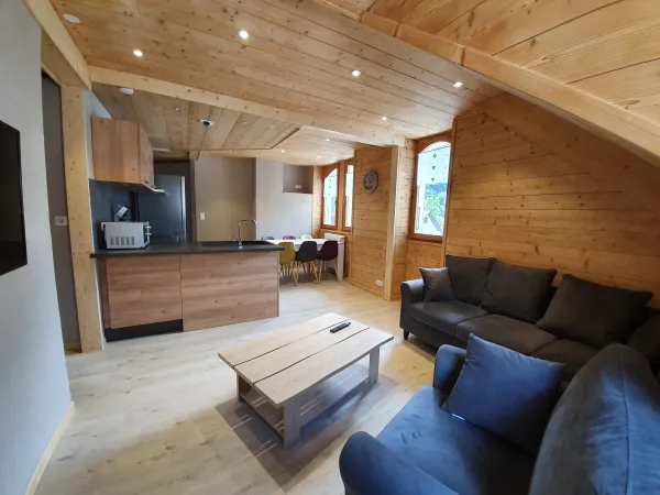Appartement n°1 dans maison - 70 m² - 3 chambres - Maxit