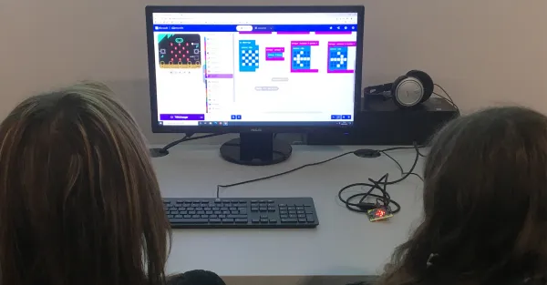 Atelier : Mini-jeux sur carte programmable