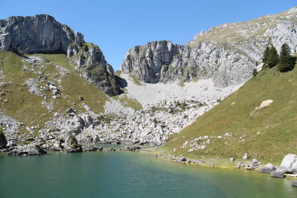 Lac de Darbon dans le Chablais