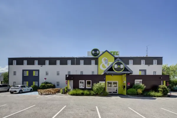 B&B