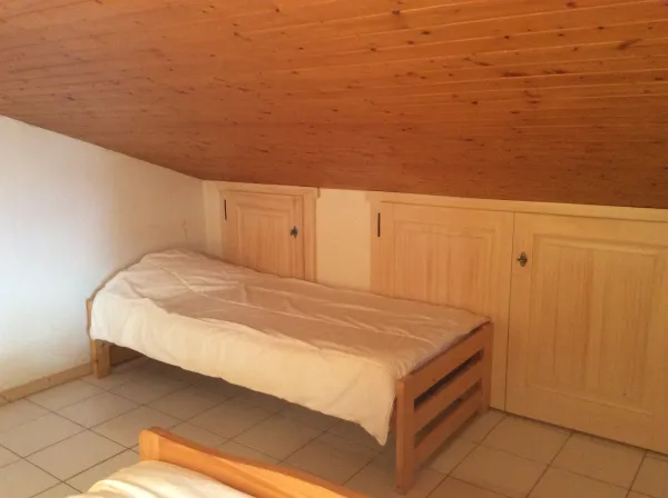 Chambre avec lit simple/Bedroom with a single bed-Beaulieu-Le Grand-Bornand