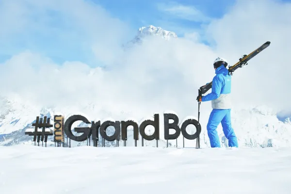 #mongrandbo
