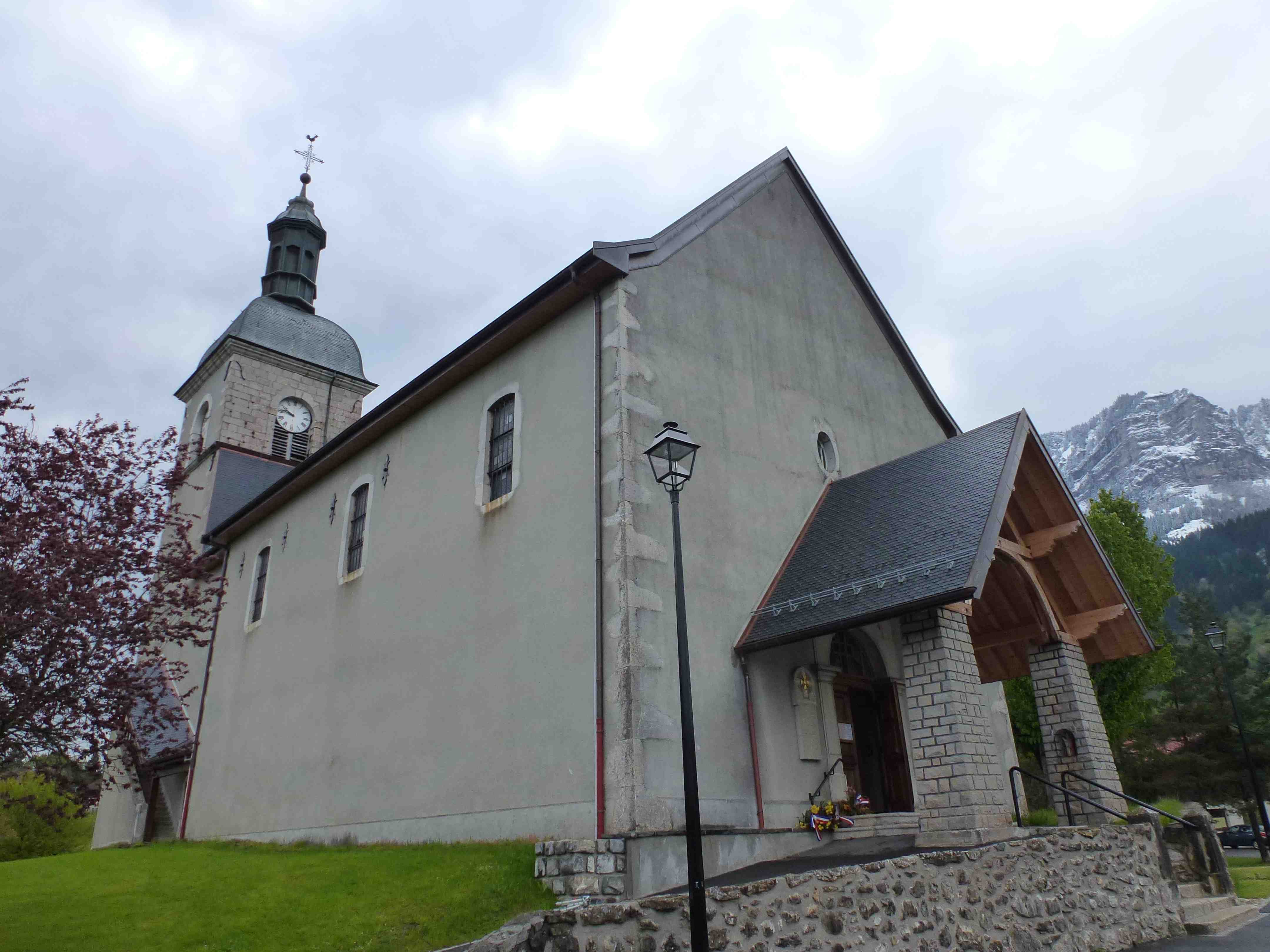 Eglise Saint-Michel à Thollon-les-Mémises