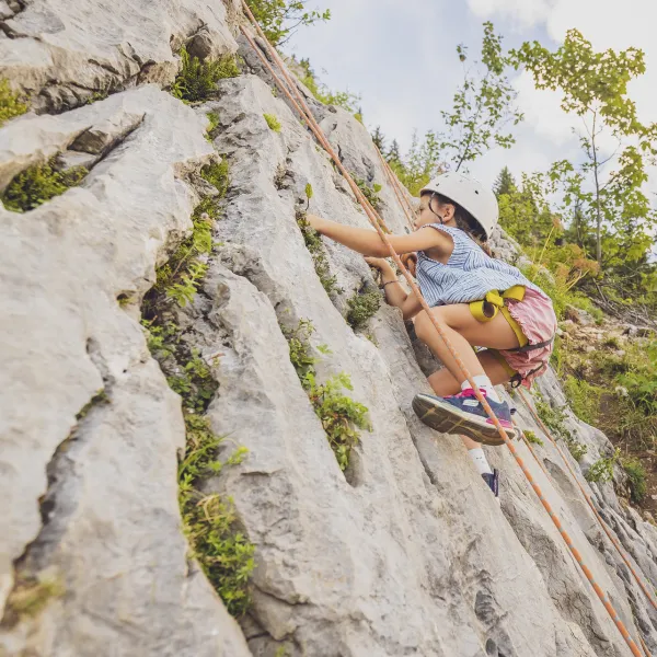 Séance d'escalade au Grand-Bornand pour les 5-7 ans