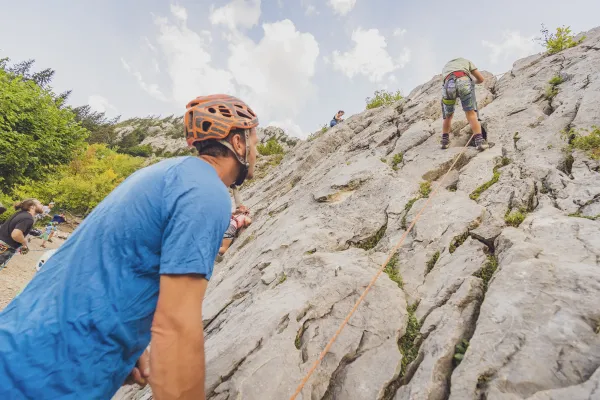 Séance d'escalade au Grand-Bornand pour les 5-7 ans