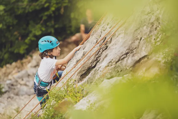 Séance d'escalade au Grand-Bornand pour les 5-7 ans