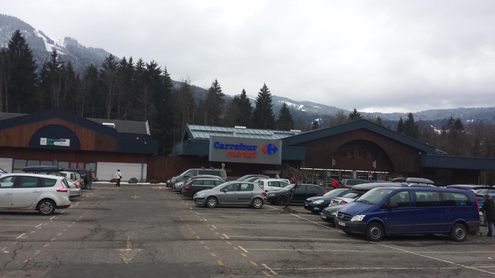 Carrefour Market