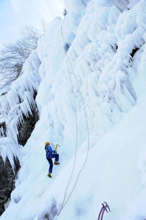 Cascade de glace Découverte - Ecole
