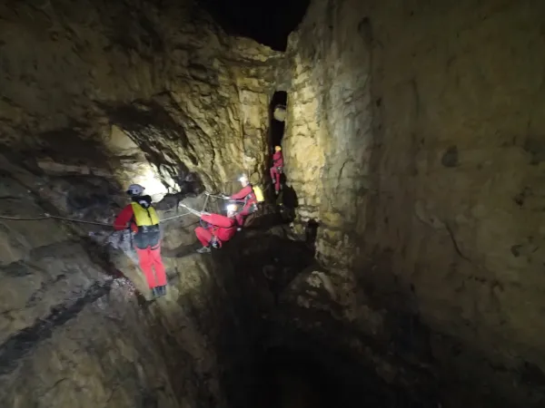 Initiation à la spéléologie