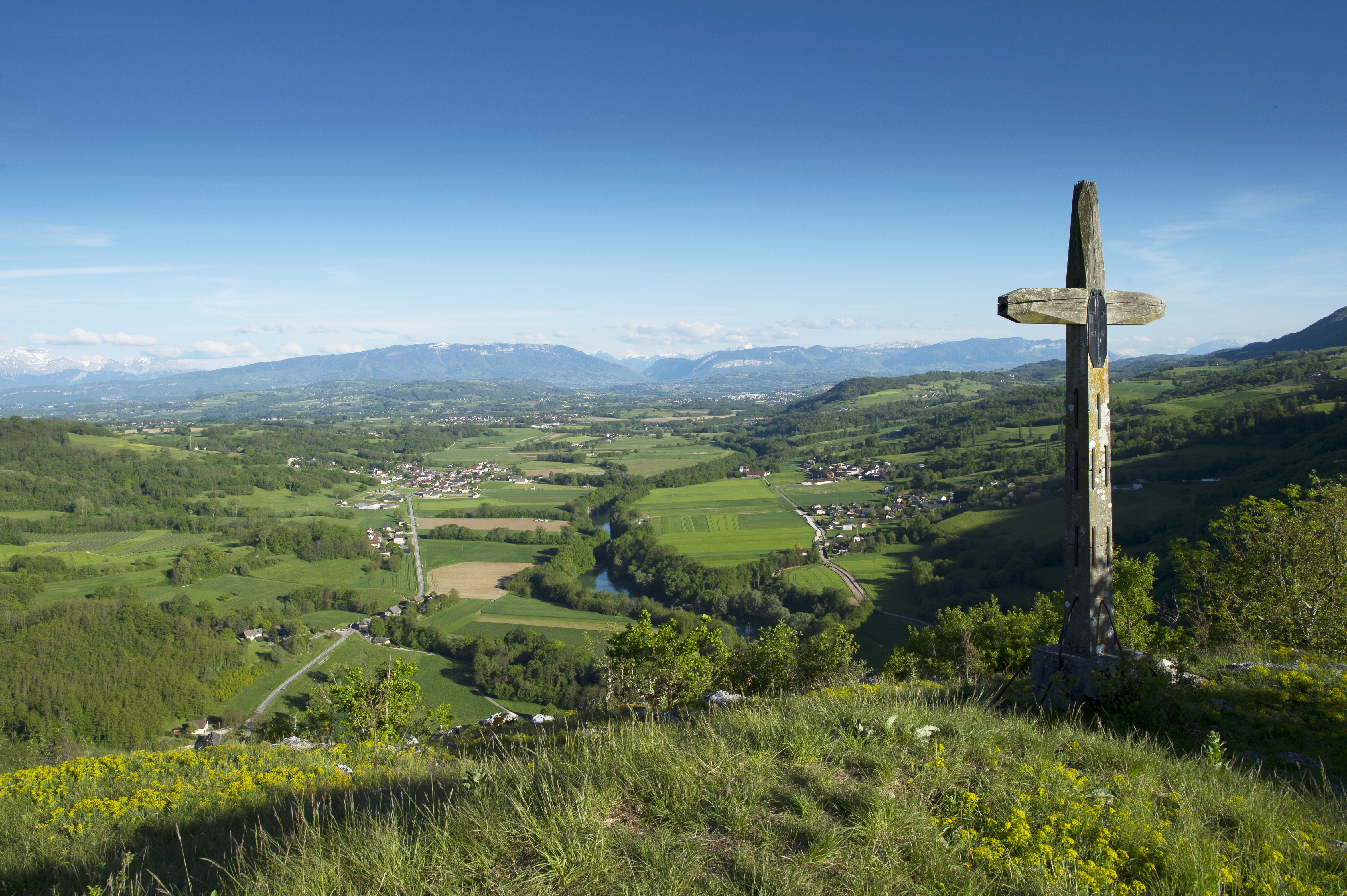 Vue depuis la Croix de Chavanne, Val-de-Fier