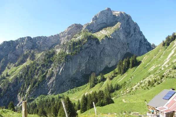 Itinéraire pédestre : Tour du Mont Chauffé depuis Chevenne