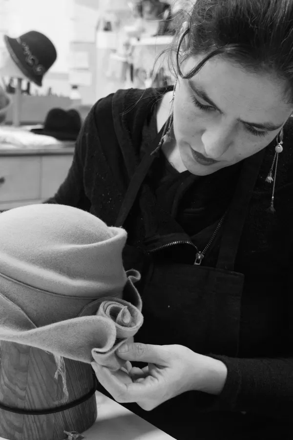Fabrication d'un chapeau en feutre
