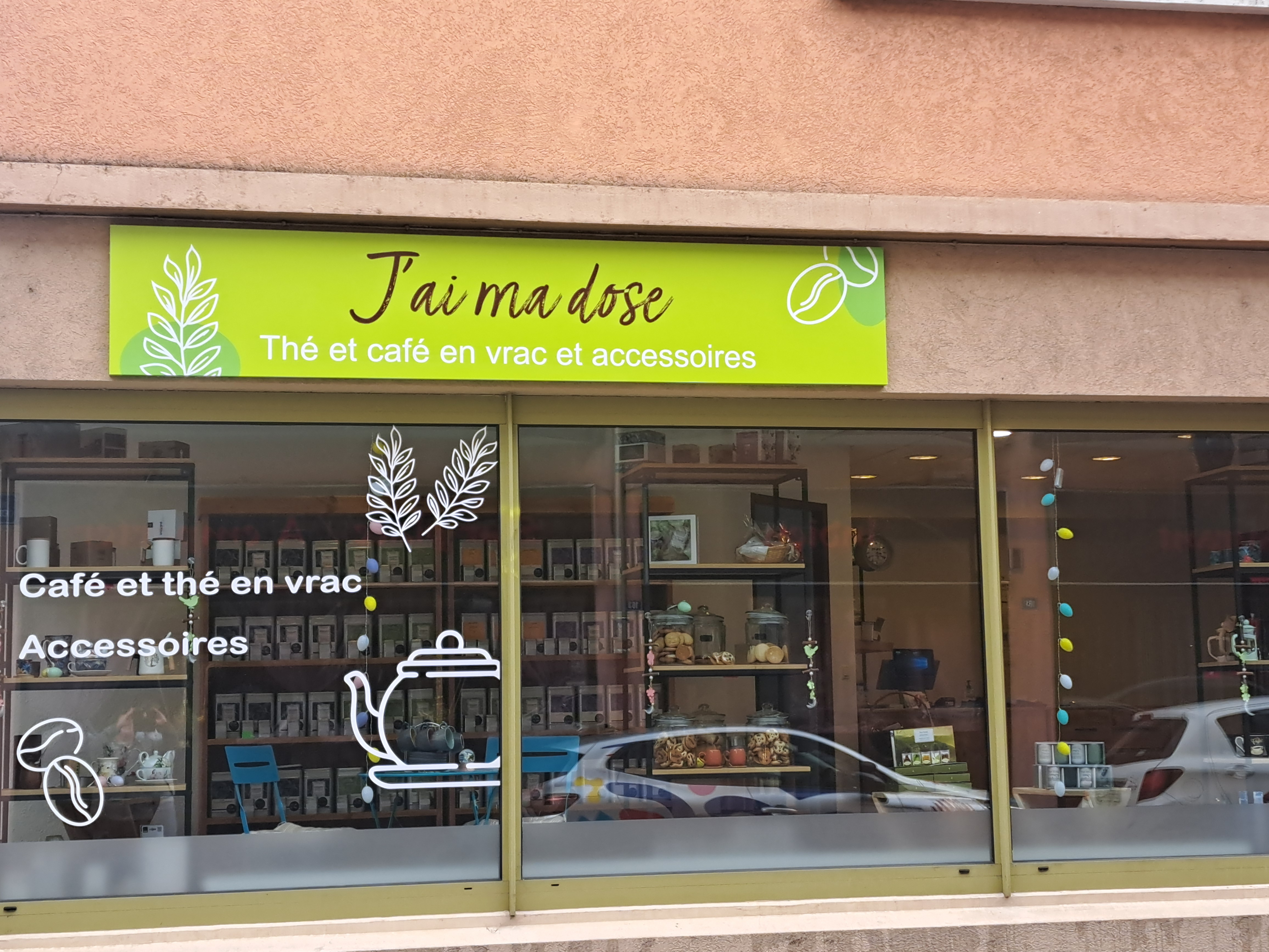 angle rue chenal et rue des allobroges