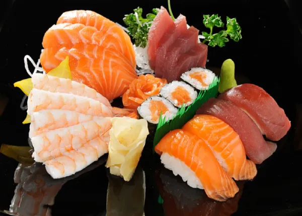 Khue Danh Sushi