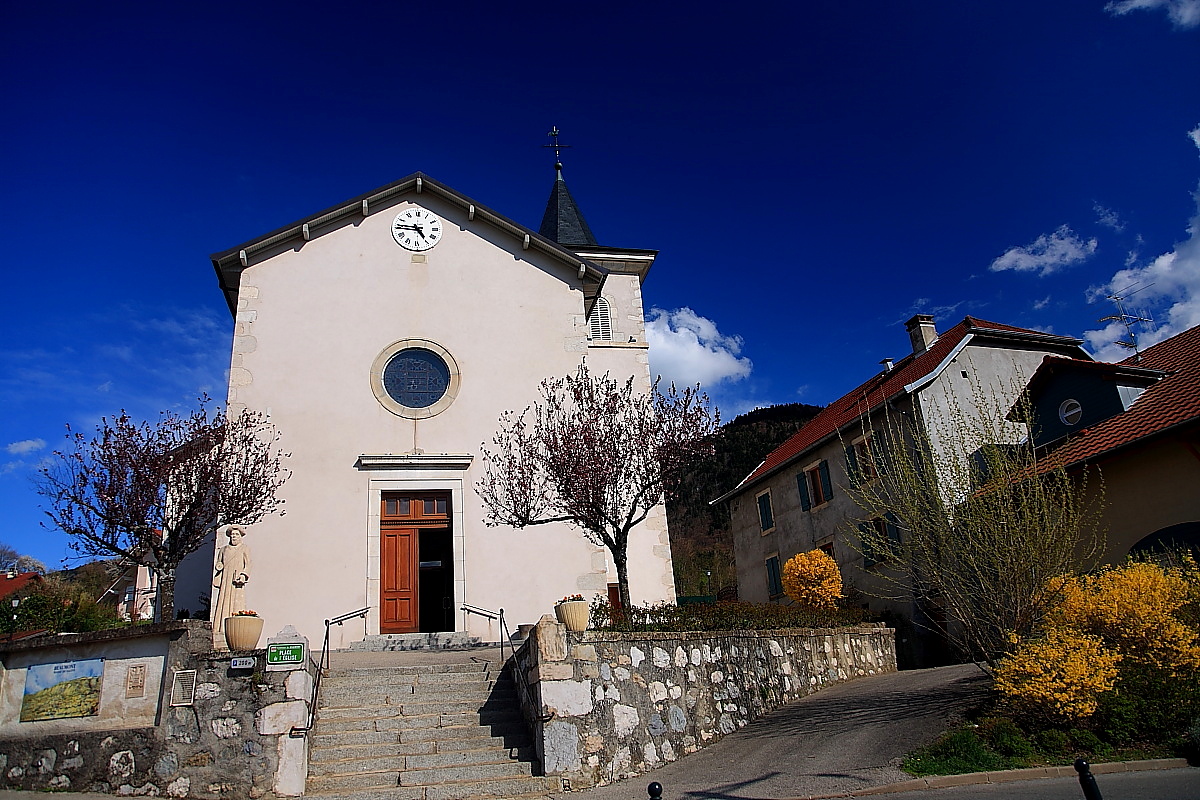Eglise St-Etienne de Beaumont à Beaumont