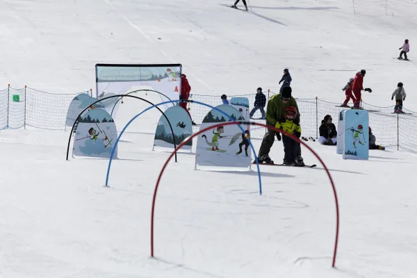 Espace ludique ski alpin "le Monde de Perce-Neige"