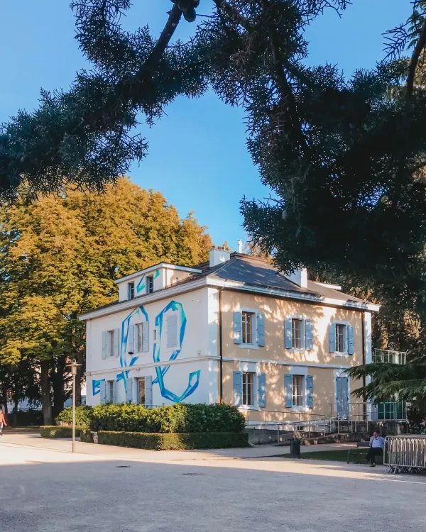 Façade de la Villa du Parc "Aimée" - Street art