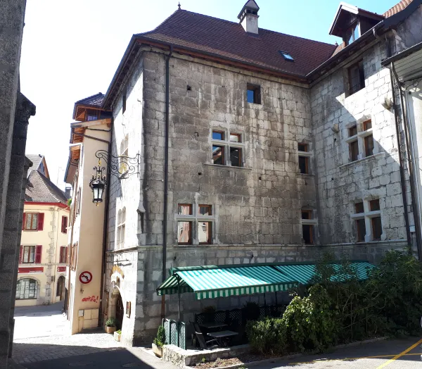 Vue extérieure de l'immeuble