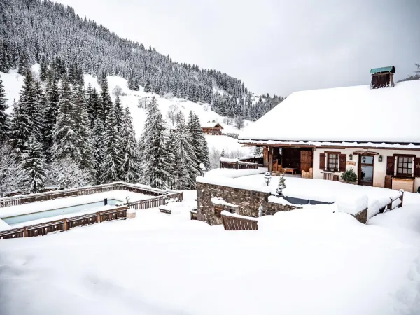 Hôtel Les Chalets de la Serraz