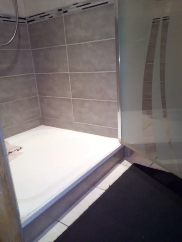 Entrée de la douche