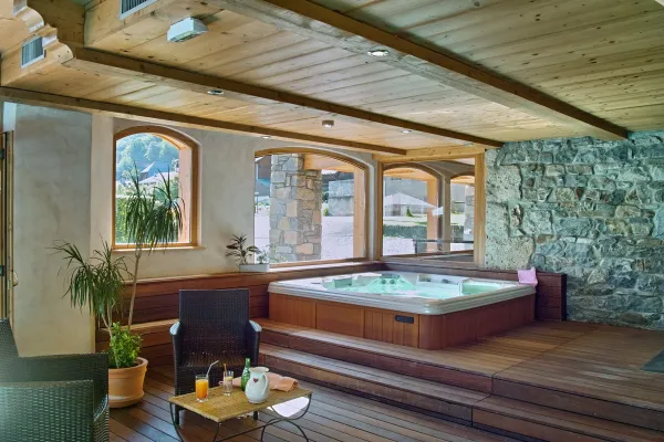 jacuzzi