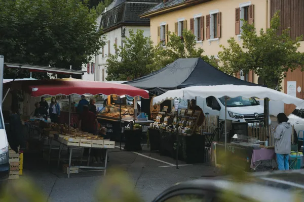 Marché de Lullin