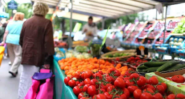 Marché de Ville-la-Grand