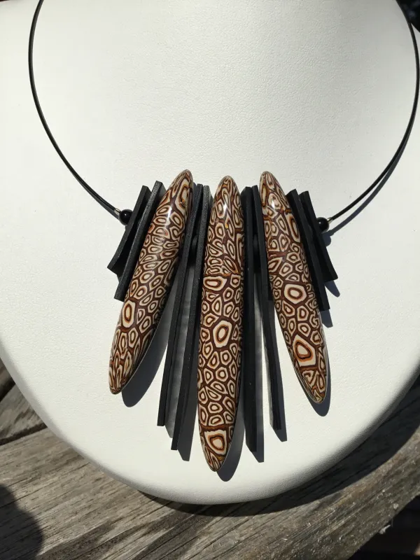 collier en argile polymère