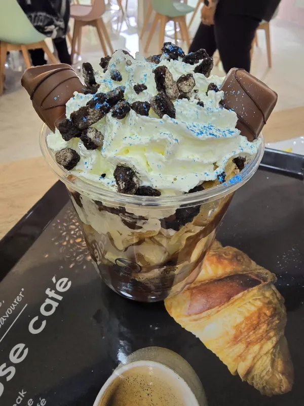 Glace